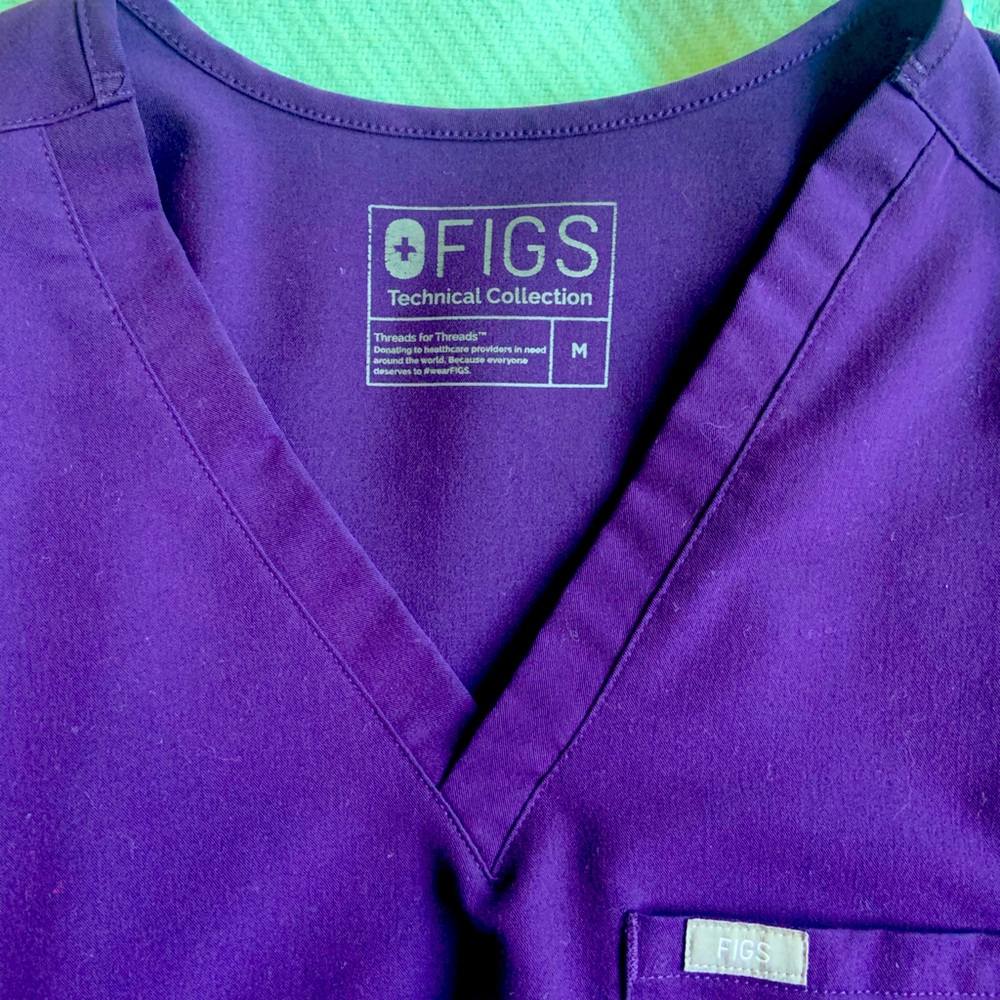 Figs M Purple Jam Catarina one pocket scrub top
